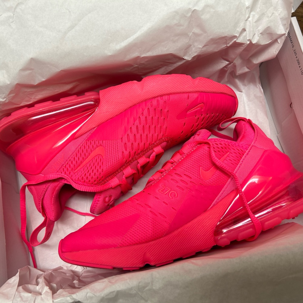 Nike Air Max 270. Hyper pink. Size 7 womens. Great condition.